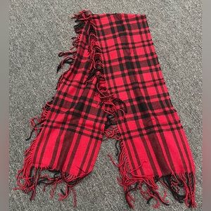 Banana Republic red & black wrap/scarf